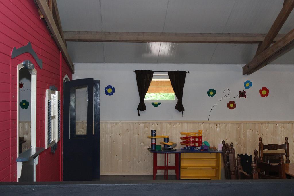 Vakantieboerderij De Pionier Bed and Breakfast Ysselsteyn Esterno foto